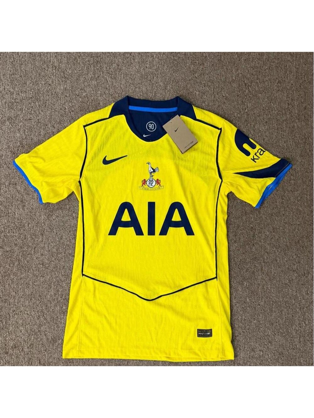 NWT Nike yellow Tottenham Hotspur 2025/26 away shirt Size M #football #laliga